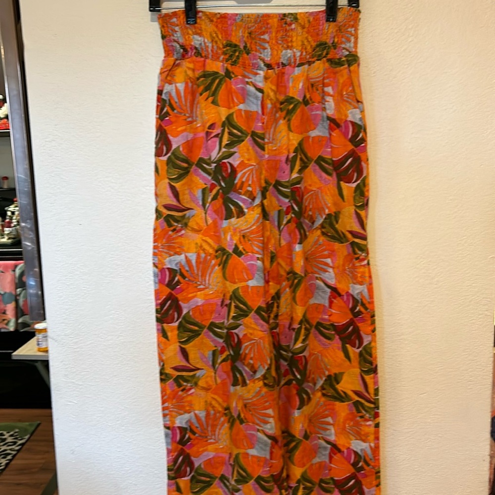 C C California 100% linen palazzo pant